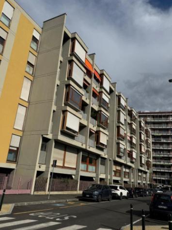 Appartamento di 110 m² con 4 locali e box auto in vendita a Torino