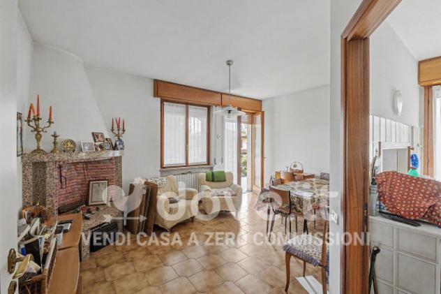 Casa indipendente di 367 m² con più di 5 locali in vendita a Tradate - Foto 11