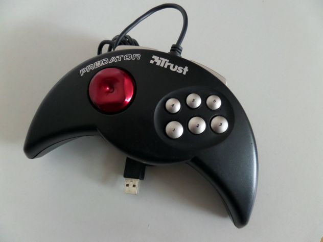 Joypad TRUST "Predator" per PC (USB) 8 pulsanti - Foto 2