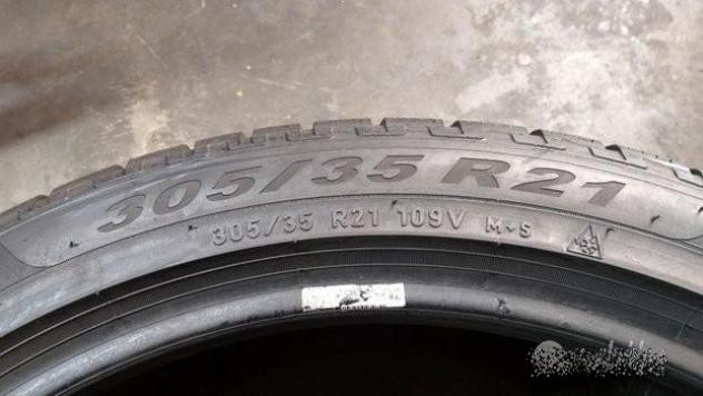 2 gomme 305 35 21 pirelli inv a902 - Foto 7