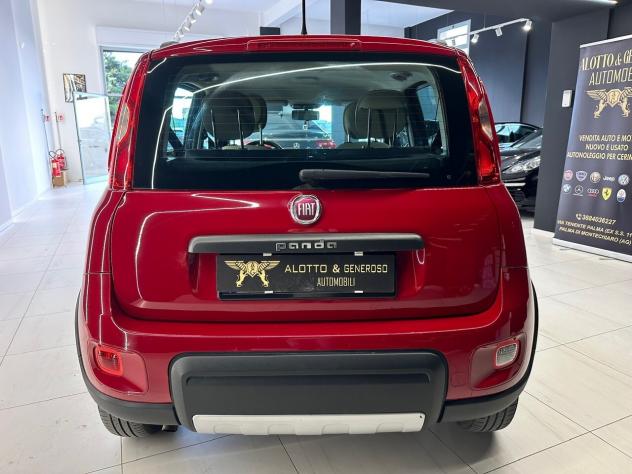 Fiat Panda 1.3 MJT 75 CV S&S 4x4 12.2013 - Foto 8
