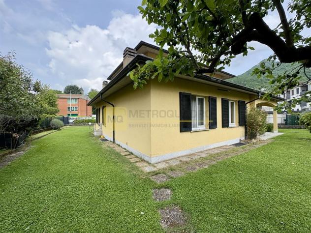 Villa indipendente con giardino privato e box di 100 mq a Galbiate - Foto 5