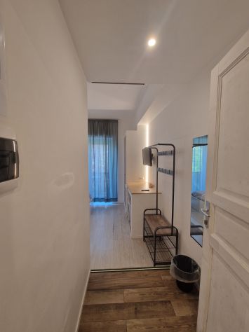 AMPIA STANZA CON BAGNO PRIVATO LARGO CIAIA BARI - Foto 8