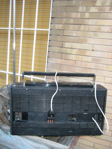 Radio Grundig Satellite 2000, anni 1970 - Foto 3