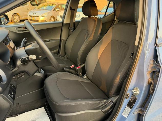 Hyundai i10 1.0 MPI BENZ 65CV 5P CLASSIC 2018 - Foto 5