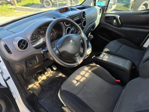 PEUGEOT Partner pickup rif. 23961467 - Foto 8