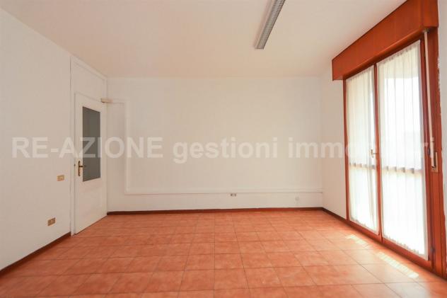 VICENZA - San Bortolo - Bicamere da 4 vani con 2 posti auto - Foto 5