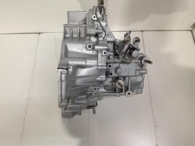 CAMBIO MANUALE COMPLETO MAZDA 6 S. Wagon AC0217100B RF Diesel 2000 (0207) - Foto 4
