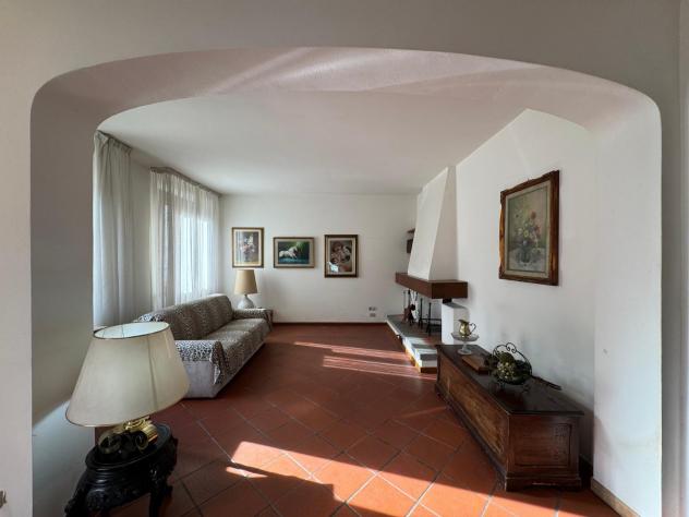 casa indipendente in vendita ad Empoli in zona Centro Storico