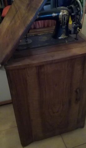 Macchina da cucire anno 1950 impellicciata noce - Foto 3