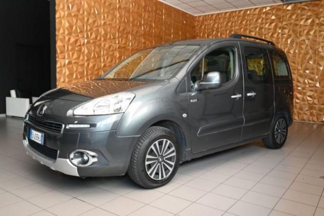PEUGEOT Partner TEPEE 1.6 HDI 92CV STYLE TETTO ISOFIX 5POSTI NUOVO rif. 23922119
