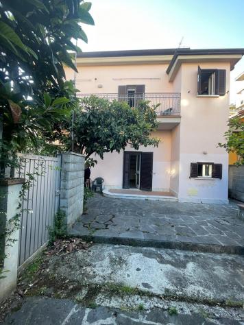Terratetto in vendita a Marina di Carrara - Carrara 130 mq Rif: 1412569 - Foto 9