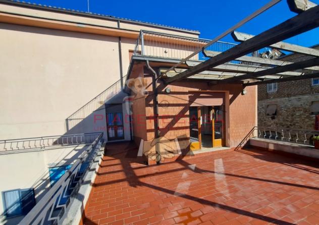 Ficulle - Appartamento con terrazza panoramica, ampia soffitta e locali accessori in vendita a due passi dal centro storico -Riferimento Ap651 - Foto 2