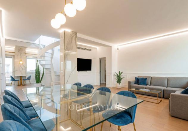 Attico / Mansarda di 145 m² con 5 locali in vendita a Milano - Foto 5