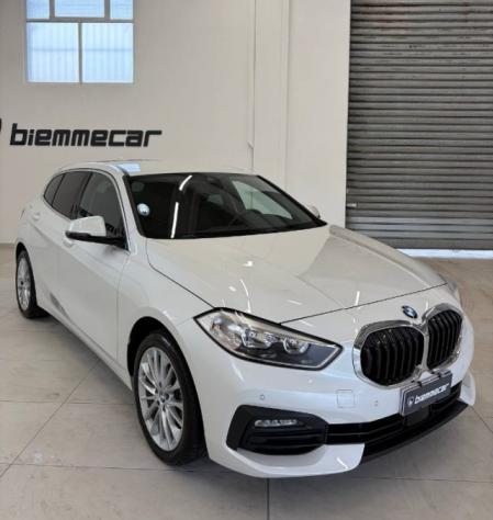BMW 118 d 5p. Advantage I.E rif. 23867371 - Foto 2