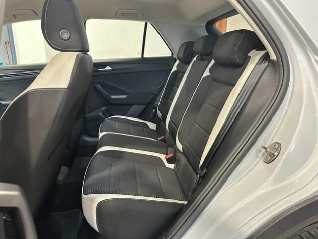 Volkswagen T-Roc 1.6 TDI SCR Advanced BlueMotion Technology - Foto 9