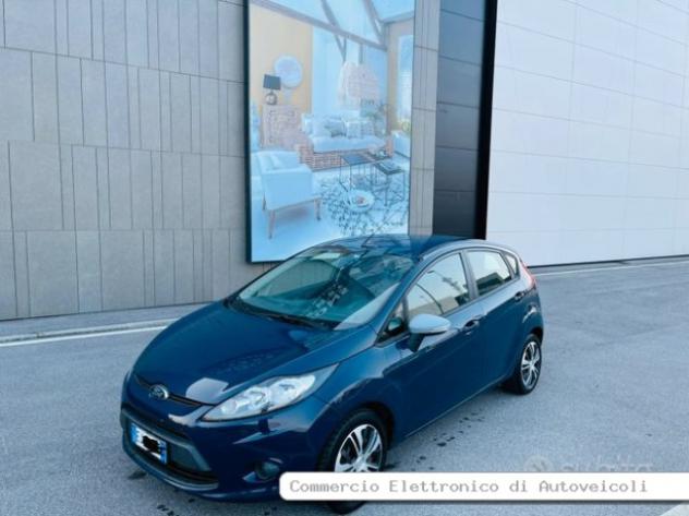 Ford Fiesta 1.2 benzina manuale clima x neopatenta - Foto 4