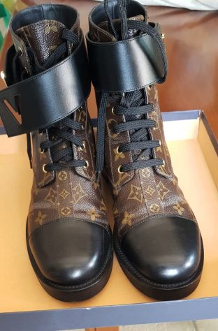 Anfibio Louis Vuitton Wonderland - Foto 3