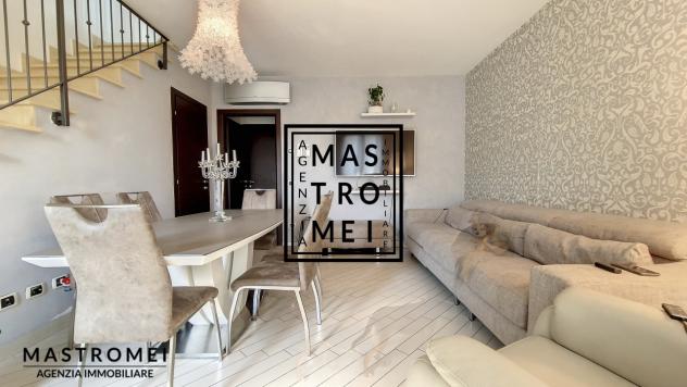 VILLA A SCHIERA di 7 vani e di 120 mq (PESCIA) rif. 3452 - Foto 6