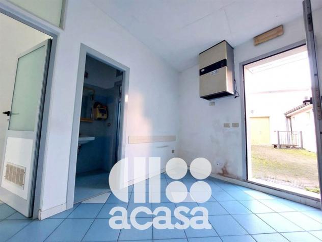 AFFITTASI NEGOZIO/UFFICIO ADIACENTE AL PORTOCANALE - Foto 7