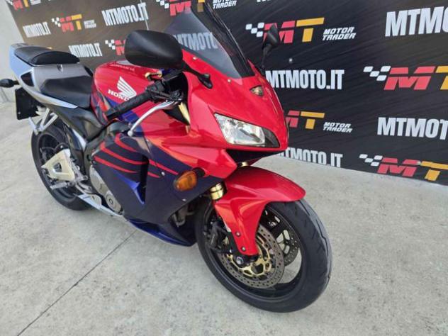 HONDA CBR 600 RR Video 360 rif. 24008491 - Foto 6