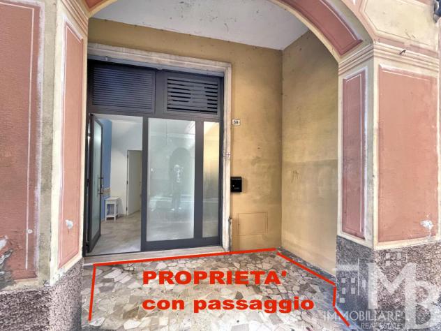 Locale commerciale in affitto a Camogli