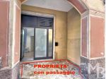 Locale commerciale in affitto a Camogli