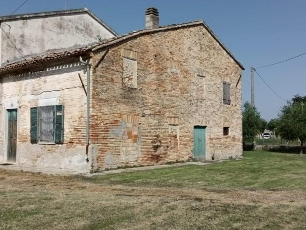 Fano, a pochi passi dal centro abitato di bellocchi, immerso nel verde e comodamente accessibile dalle principali vie di comunicazione, proponiamo in - Foto 5