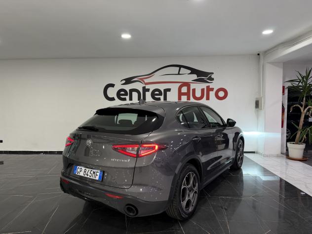 Alfa Romeo Stelvio 2.2 TD 160 CV Ti AT8 RWD - Foto 4