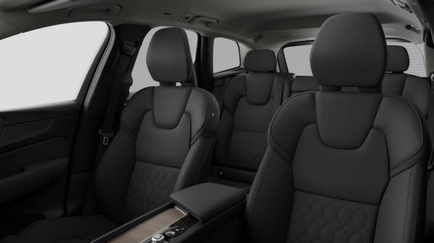 Volvo XC60 B5 AWD automatico Plus Dark - Foto 7