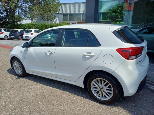 Kia Rio Rio 1.2 mpi Evolution 84cv GARANZIA-1°PROP - Foto 8