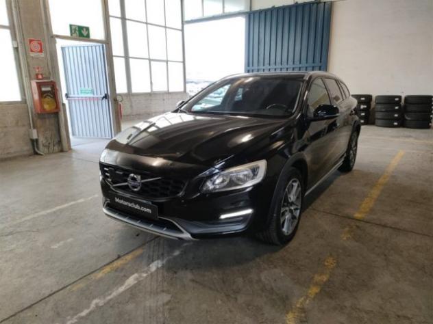 VOLVO V60 Cross Country D3 Geartronic Momentum - solo operatori rif. 23103807 - Foto 2