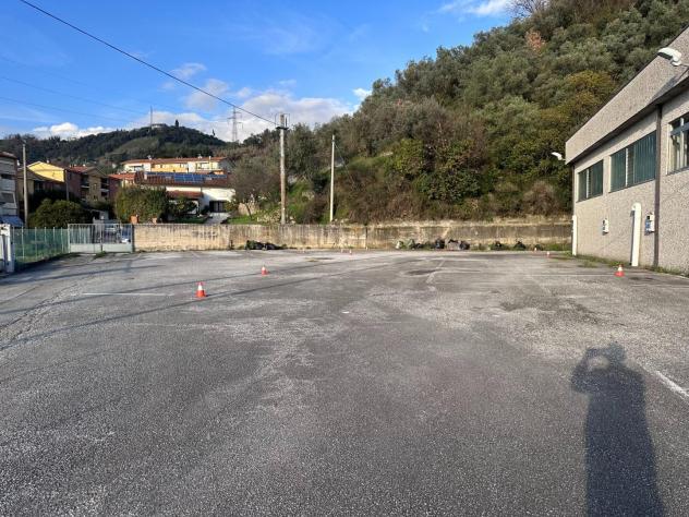 Capannone commerciale in vendita a Romagnano - Massa 750 mq Rif: 1311039 - Foto 2