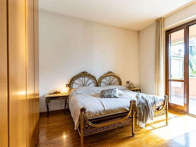 Porzione di bifamigliare con giardino a Casatenovo - Foto 6