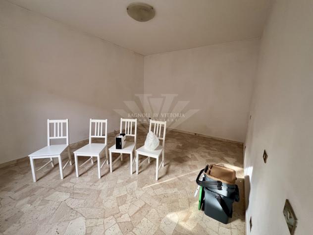 APPARTAMENTO di 5 vani e di 60 mq (PIETRASANTA - Pietrasanta ) rif. 744/VE - Foto 4