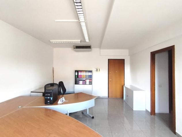 Immobile di 90 m² con 3 locali in affitto a Carpi - Foto 12
