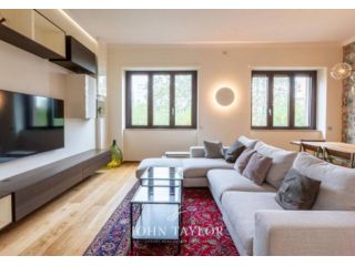 Appartamento di 120 m² con 5 locali in affitto a Milano