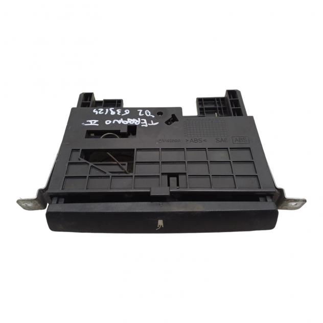VANO PORTA BIBITE NISSAN Terrano 4° Serie ZD30 (03)