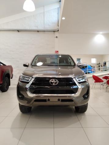 Toyota Hilux 2.4 D-4D A/T 4WD 4 porte Double Cab Executive - Foto 4