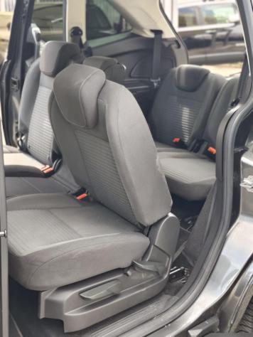 FORD Grand C-Max 7 Posti 1.5TDCI 120CV - 2017 - Foto 7