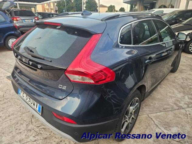VOLVO V40 D2 R-design cross rif. 24068297 - Foto 8