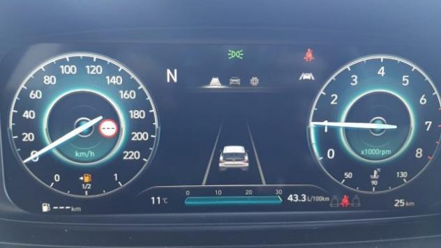 HYUNDAI i20 1.0 T-GDI 48V iMT ConnectLine rif. 23972092 - Foto 9