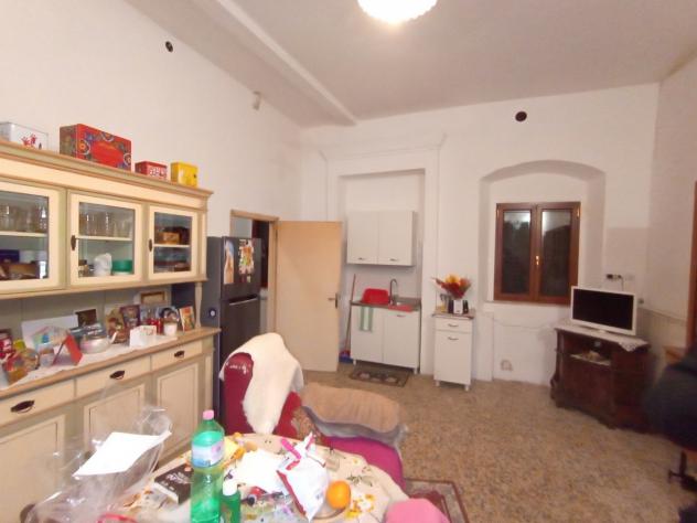 TERRATETTO di 6 vani e di 130 mq (GAMBASSI TERME) rif. G 19 - Foto 2