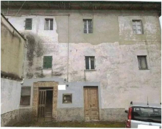 Immobile in asta di 111 m² con più di 5 locali e box auto in vendita a Marsciano - Foto 2