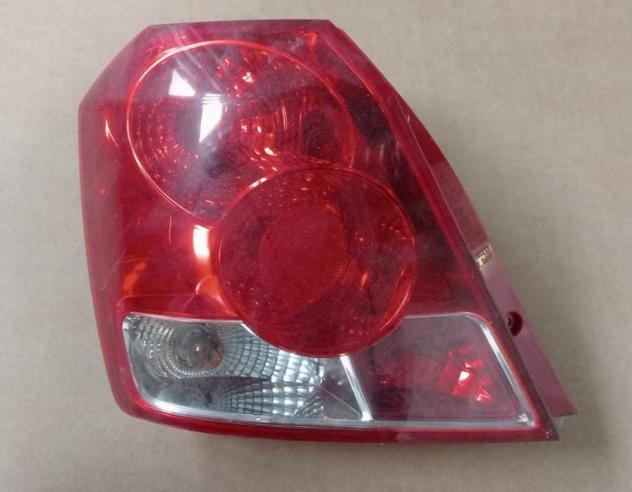 FANALE POST.SX. O.E 196540268 999-U1294121 Parti elettriche  Fanaleria  Fanali  Fanale post. sx. CHEVROLET - KALOS 3 porte - 01-03-2005 - 01-10-2008,