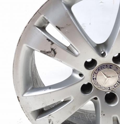 CERCHIO IN LEGA MERCEDES Classe C Berlina W204 A2044010402 (07) - Foto 3