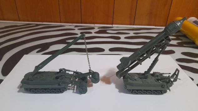 ATLANTIC LOTTO CARRO LANCIA MISSILE + CARRO GRU SMINATORE - Foto 3