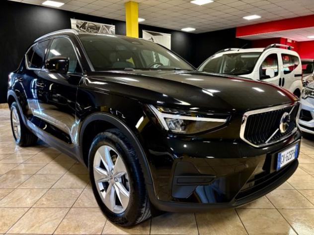 VOLVO XC40 B3 automatico Core UNIPRO - PREZZO REALE rif. 24040274