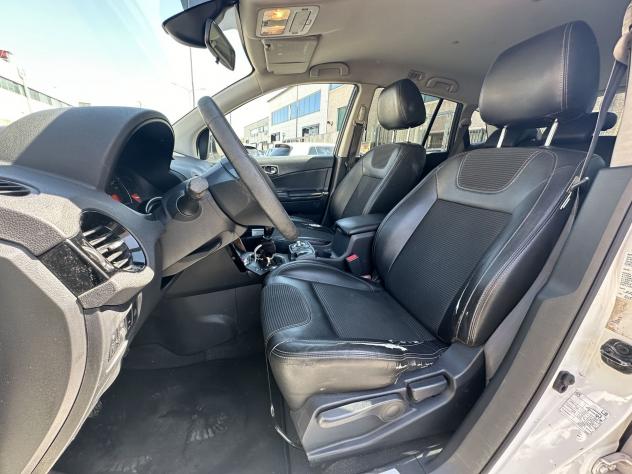 Renault Koleos 2.0 dCi 150cv ESM 4x4 Limited - Foto 10