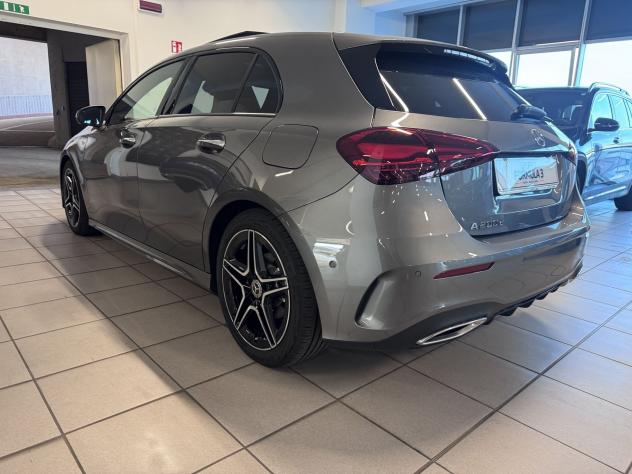 Mercedes-Benz Classe A A 200 d AMG Line Advanced Plus - Foto 4